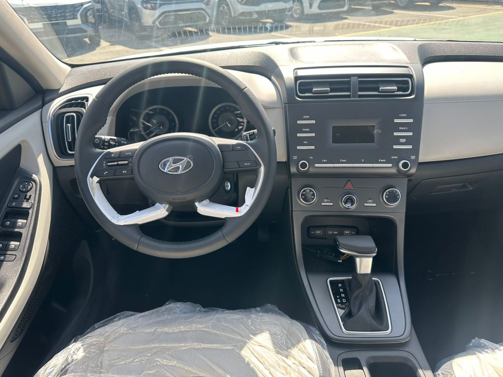 HYUNDAI CRETA BLACK 2023