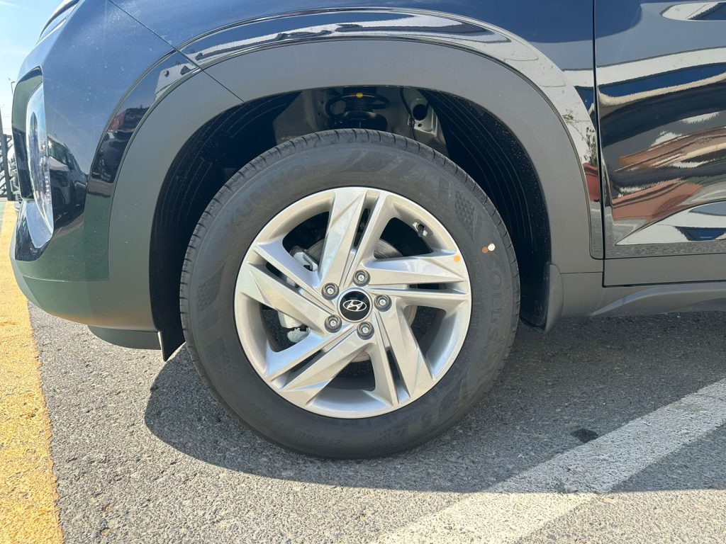 HYUNDAI CRETA BLACK 2023
