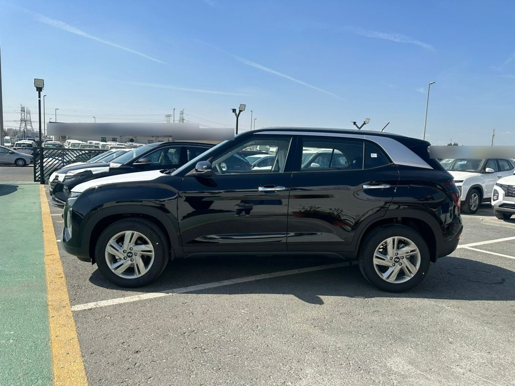 HYUNDAI CRETA BLACK 2023